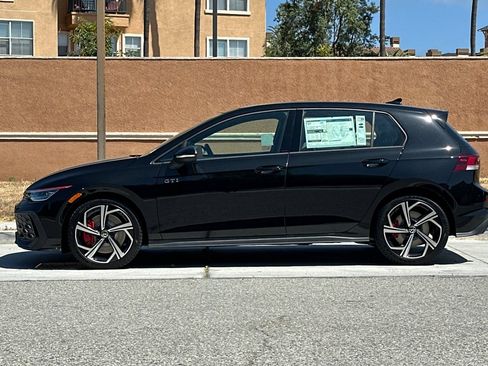 New 2026 Volkswagen GTI SE FWD image 7