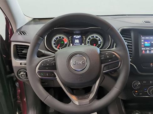 Used 2021 Jeep Cherokee Latitude Lux AWD/4WD image 5