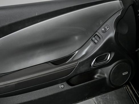 Used 2010 Chevrolet Camaro SS image 15