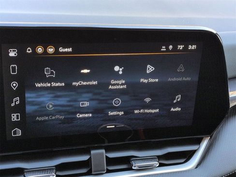 New 2026 Chevrolet Equinox LT w/ Safety and Technology Package FWD image 16