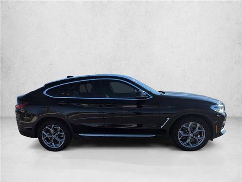 Used 2021 BMW X4 xDrive30i w/ Convenience Package (ZC2) image 4