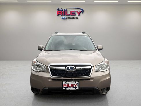 Used 2016 Subaru Forester 2.5i Premium AWD/4WD image 8