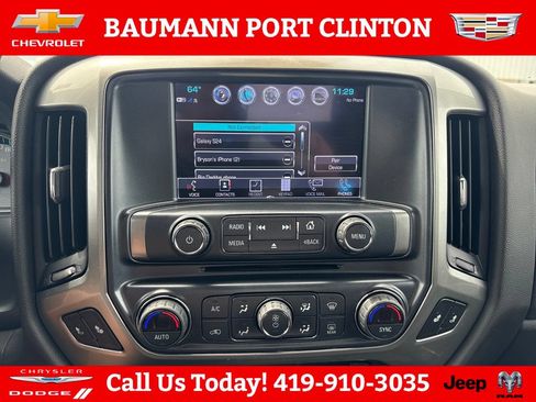Used 2018 Chevrolet Silverado 1500 LT w/ All Star Edition AWD/4WD image 19