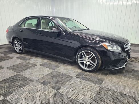Used 2014 Mercedes-Benz E 350 4MATIC Sedan image 1