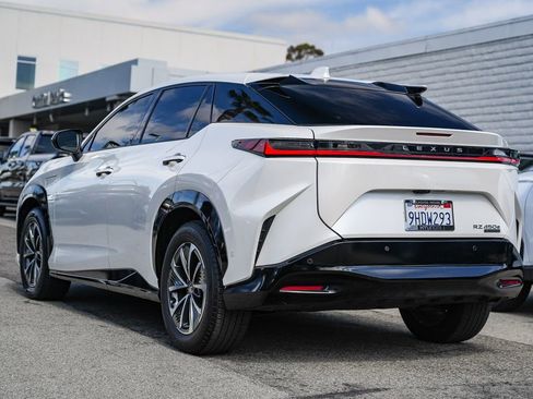 Used 2023 Lexus RZ 450e Premium w/ Technology Package image 6