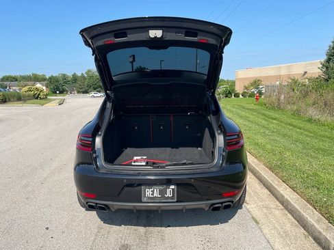Used 2015 Porsche Macan Turbo AWD/4WD image 12