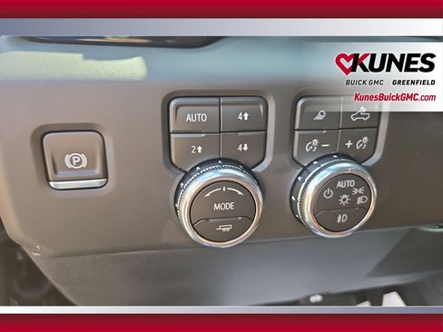 New 2026 GMC Sierra 1500 Denali Ultimate AWD/4WD image 17