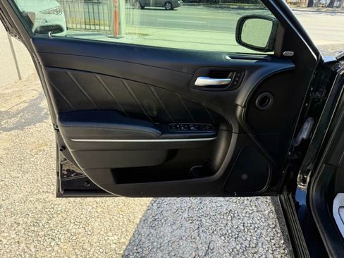 Used 2020 Dodge Charger R/T w/ Plus Group image 16