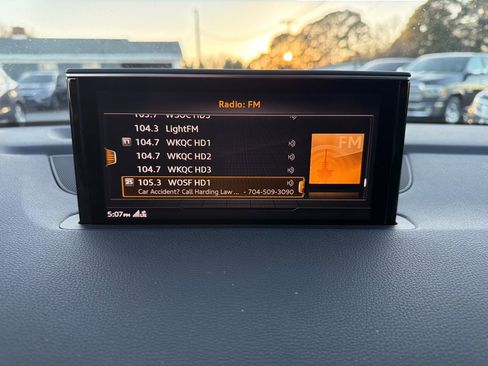 Used 2017 Audi Q7 2.0T Premium Plus w/ Premium Plus Package image 19