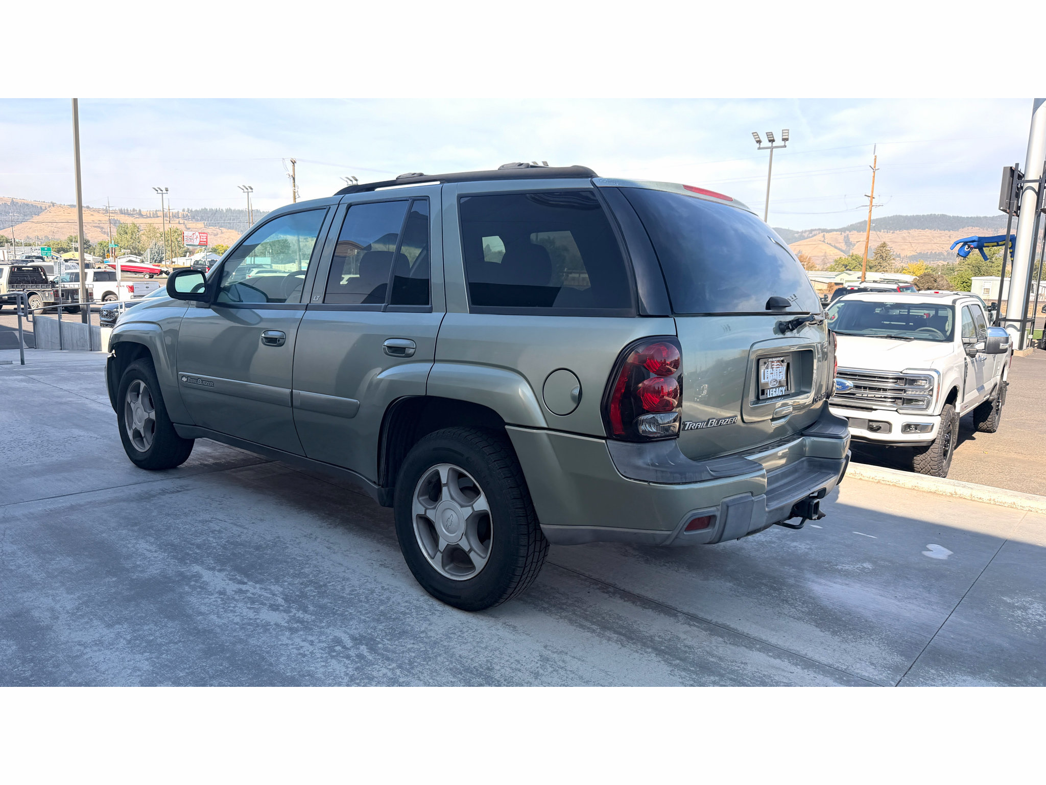 Used 2004 Chevrolet TrailBlazer LT AWD/4WD image 3
