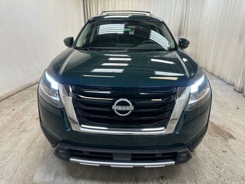 Certified 2023 Nissan Pathfinder SL w/ SL Premium Package image 8