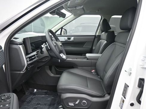 Used 2026 Hyundai Santa Fe SEL image 13