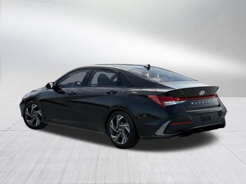 New 2026 Hyundai Elantra SEL Sport Premium FWD image 5