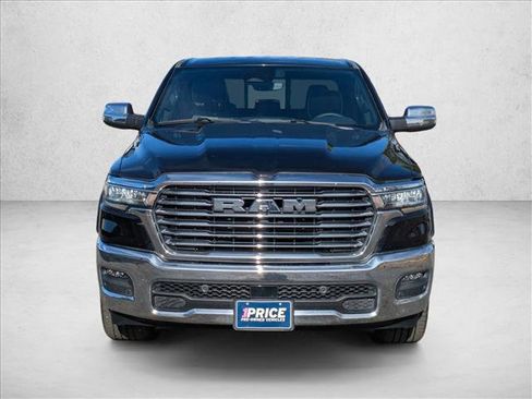 Used 2025 RAM 1500 Laramie image 2