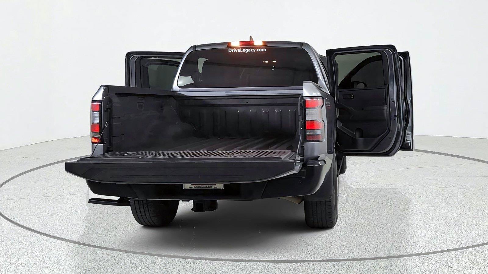 Used 2024 Nissan Frontier S w/ Technology Package AWD/4WD image 13