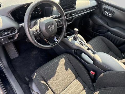 Used 2024 Honda HR-V LX image 10