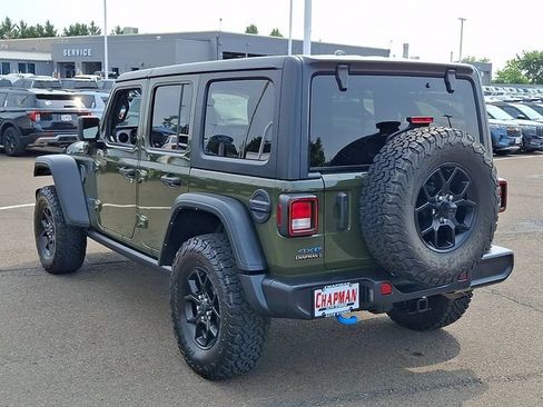 Used 2024 Jeep Wrangler Unlimited AWD/4WD image 4