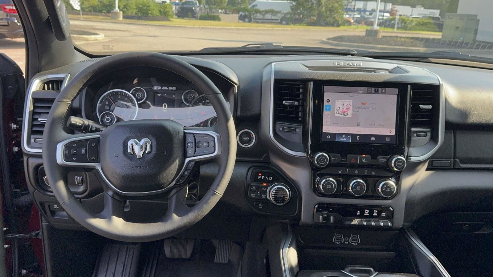 Used 2025 RAM 1500 Big Horn AWD/4WD image 17