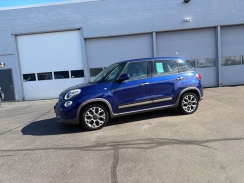 Used 2015 FIAT 500L Trekking FWD image 19