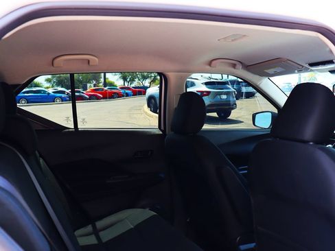 Used 2024 Nissan Kicks S FWD image 28