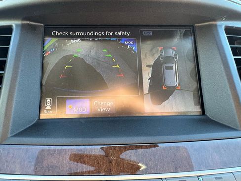 Used 2017 INFINITI QX60 Luxe w/ Deluxe Technology Package image 32