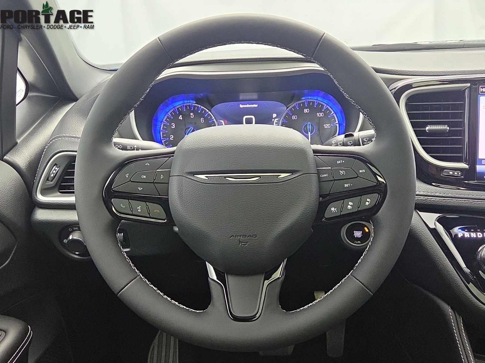 New 2027 Chrysler Pacifica Limited AWD/4WD image 21