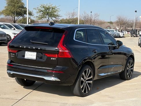 Certified 2023 Volvo XC60 B5 Ultimate w/ Climate Package image 6