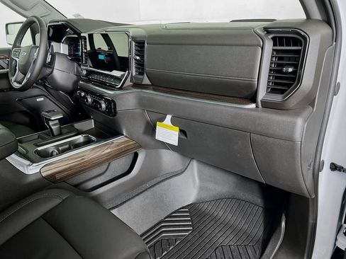 New 2026 Chevrolet Silverado 1500 LT Trail Boss w/ Convenience Package II AWD/4WD image 30