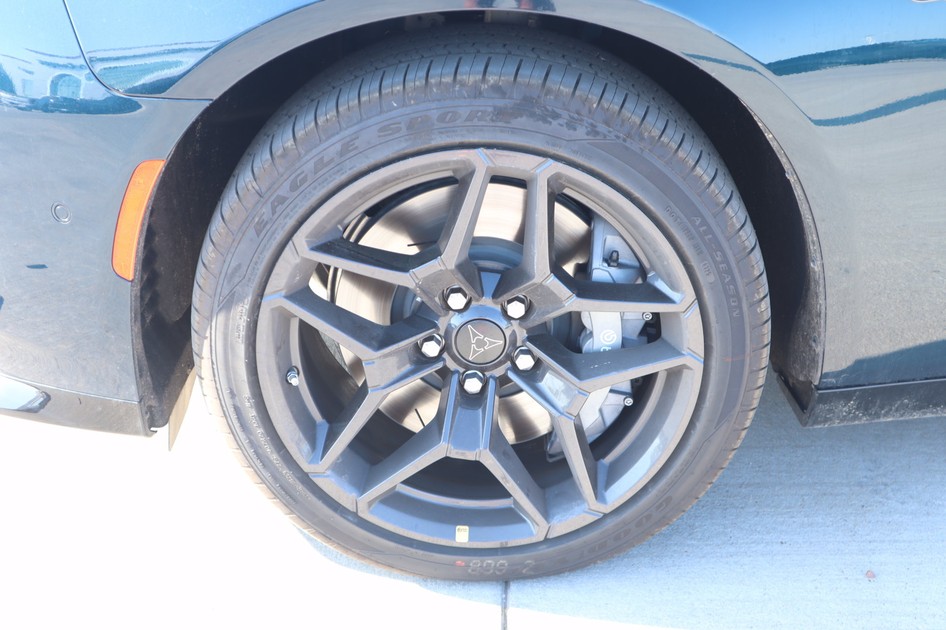 New 2026 Dodge Charger Scat Pack w/ Blacktop Package AWD/4WD image 17