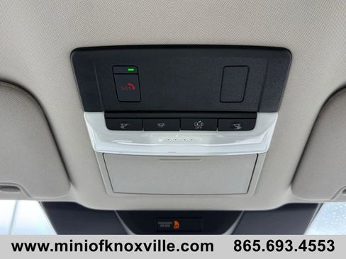 Used 2024 Nissan Pathfinder SV FWD image 26