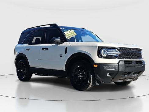 Used 2025 Ford Bronco Sport Big Bend w/ Convenience Package image 3