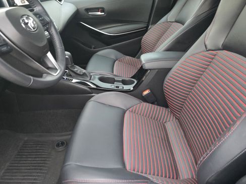 Used 2023 Toyota Corolla XSE image 11