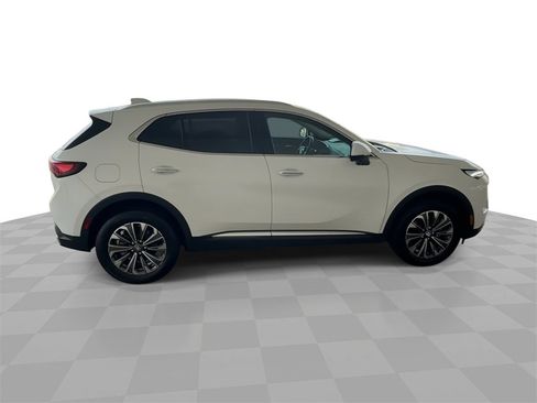 Used 2025 Buick Envision Preferred image 9