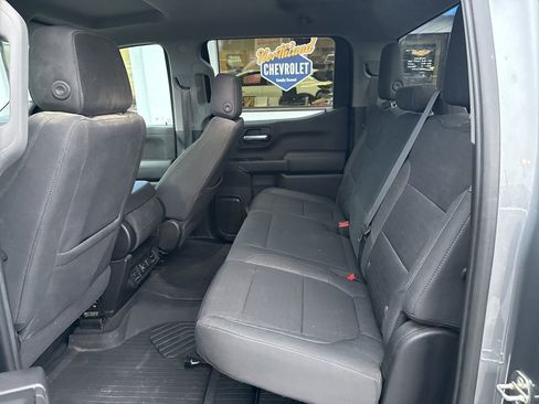 Used 2020 Chevrolet Silverado 1500 LT w/ All-Star Edition image 30