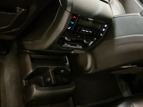 Used 2024 Jeep Grand Cherokee L Limited w/ Luxury Tech Group II image 29