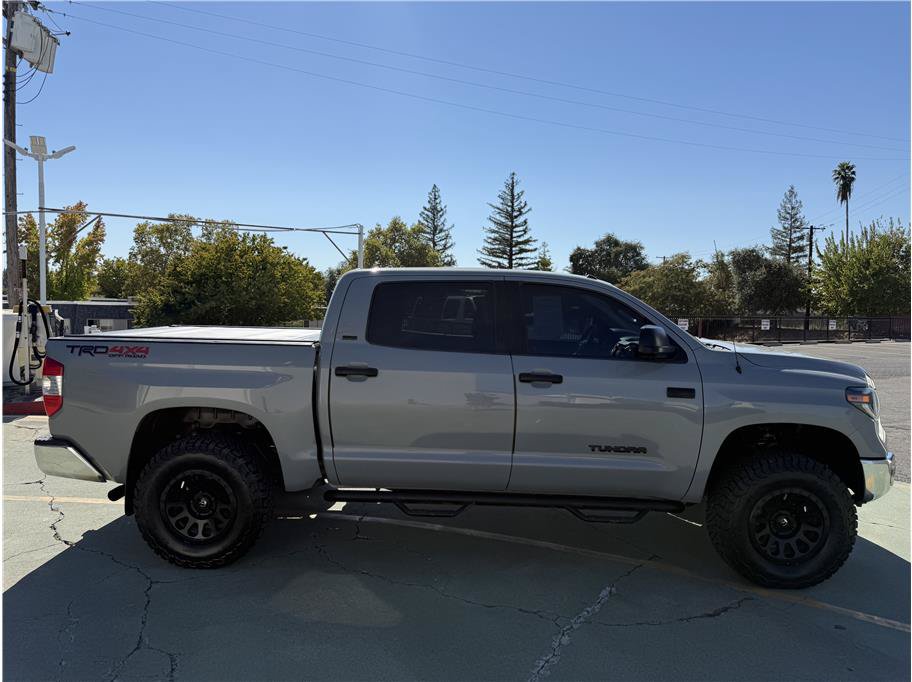 Used 2019 Toyota Tundra SR5 w/ TRD Off Road Package AWD/4WD image 4