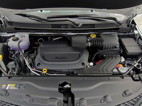 New 2026 Chrysler Voyager LX image 34