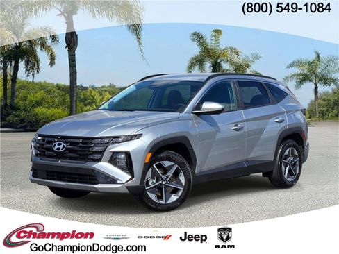 Used 2025 Hyundai Tucson SEL FWD image 1