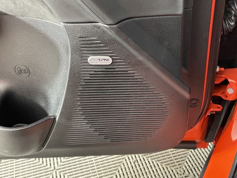 Used 2022 Dodge Challenger SRT Hellcat Redeye RWD image 17