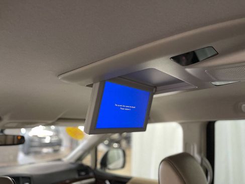 Used 2012 Nissan Quest SL image 17