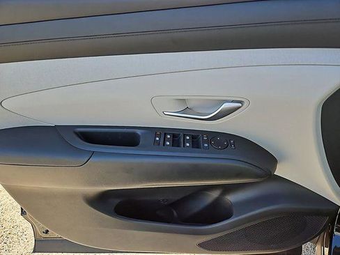 New 2025 Hyundai Tucson SEL FWD image 11