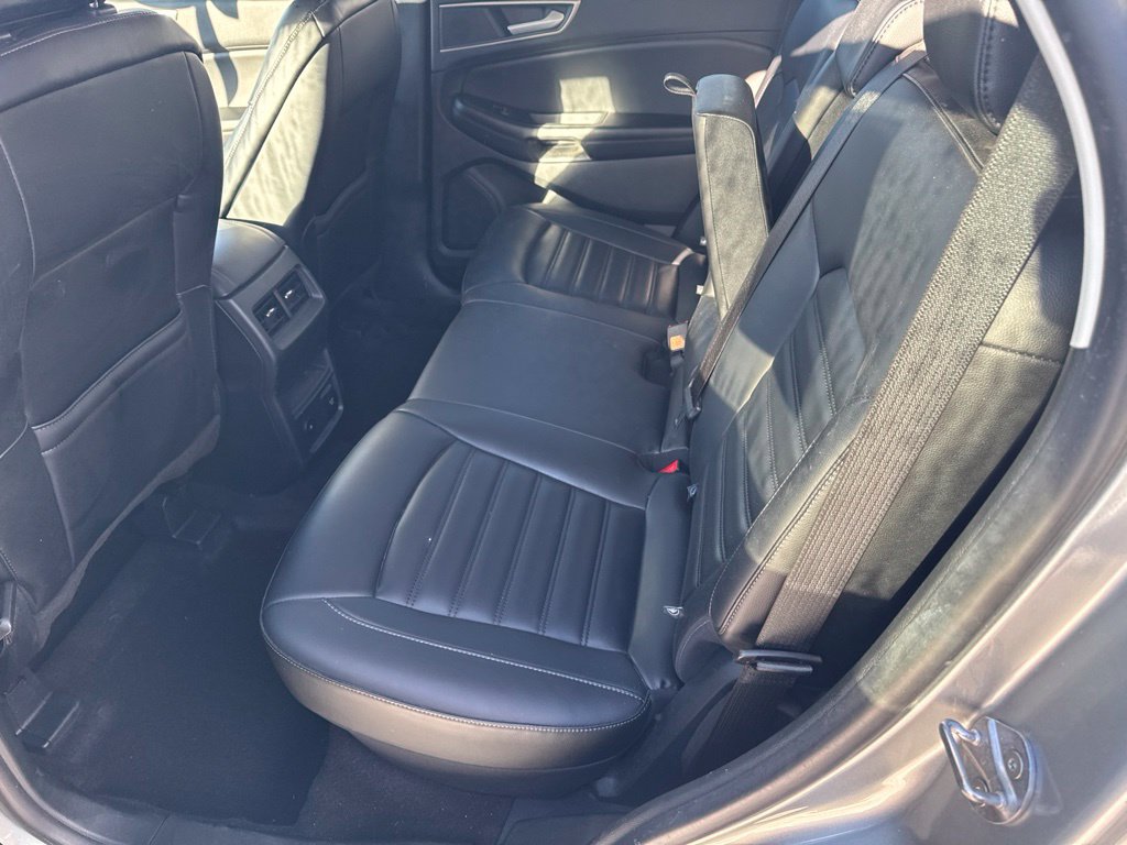 Used 2024 Ford Edge SEL w/ Convenience Package AWD/4WD image 9