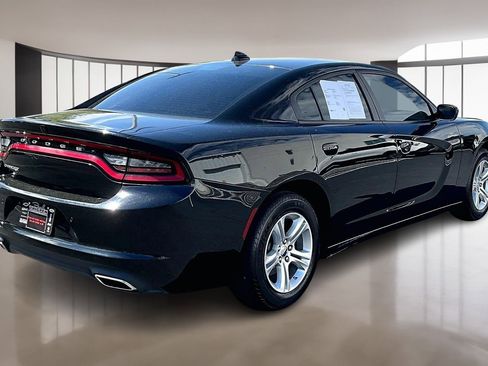 Used 2023 Dodge Charger SXT RWD image 6