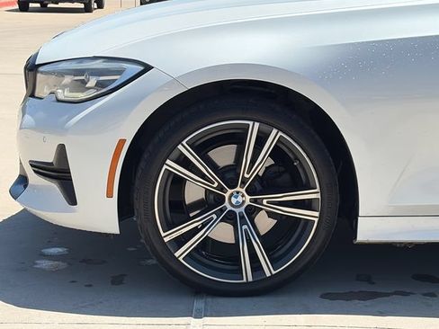 Used 2021 BMW 330i Sedan w/ Premium Package RWD image 5
