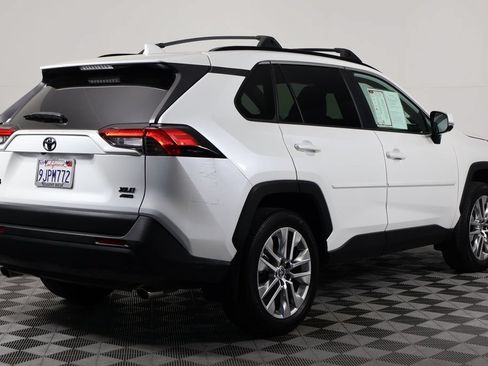 Used 2023 Toyota RAV4 XLE Premium AWD/4WD image 4