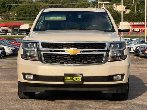 Used 2015 Chevrolet Suburban LT AWD/4WD image 3