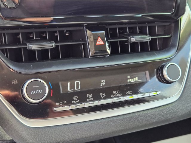 Used 2024 Toyota Corolla LE FWD image 21