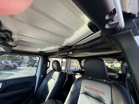 Used 2019 Jeep Wrangler Unlimited Rubicon w/ Dual Top Group image 26