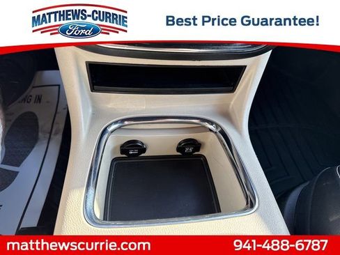 Used 2014 Dodge Grand Caravan SXT FWD image 20