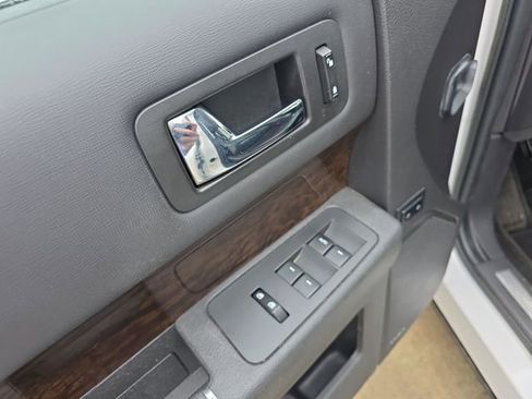 Used 2014 Ford Flex Limited w/ Equipment Group 301A image 11